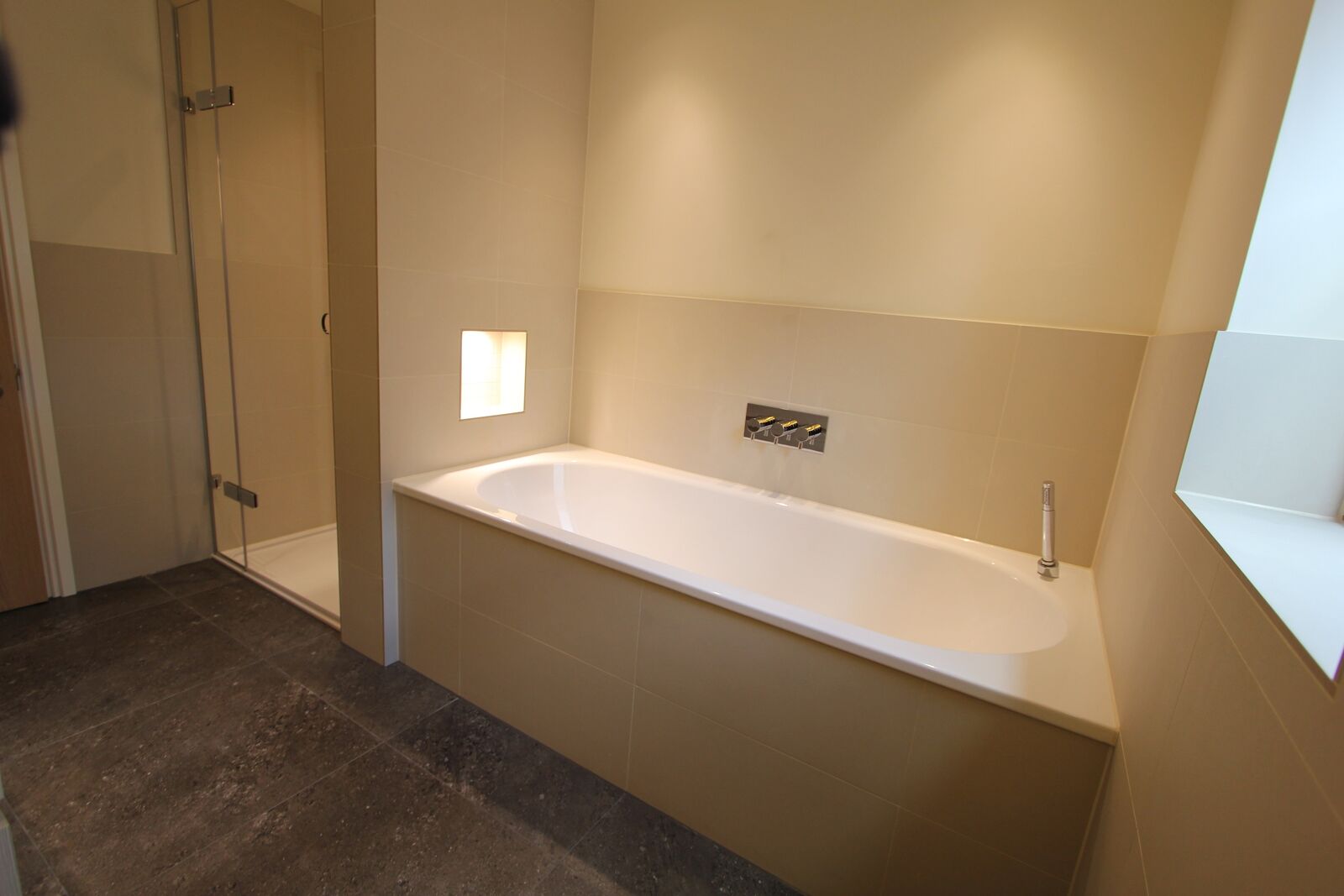 photo of Clarence  bathroom